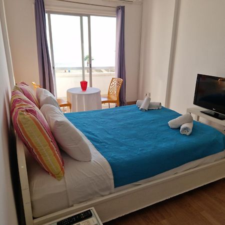 Kolonaki Seaview Apartments Lárnaca Quarto foto